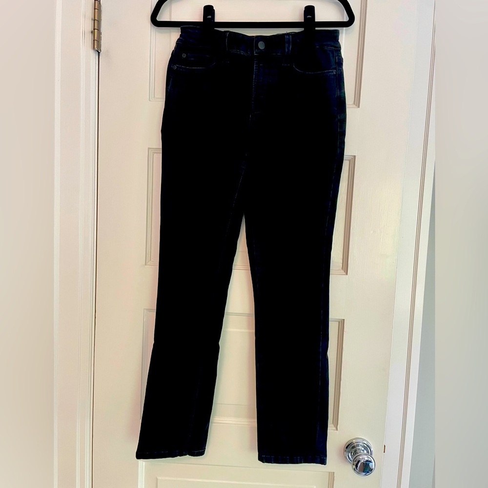 NYDJ Black Skinny Jeans with Back Pocket Detailing